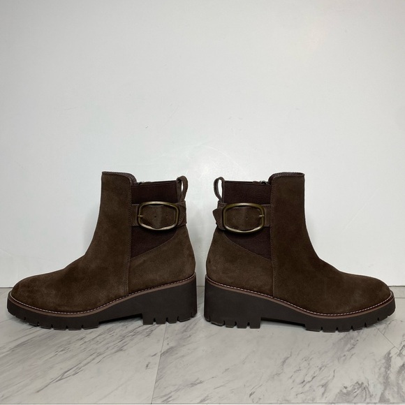 Blondo Dahlia Brown Suede Buckle Bootie 11M - Picture 7 of 14